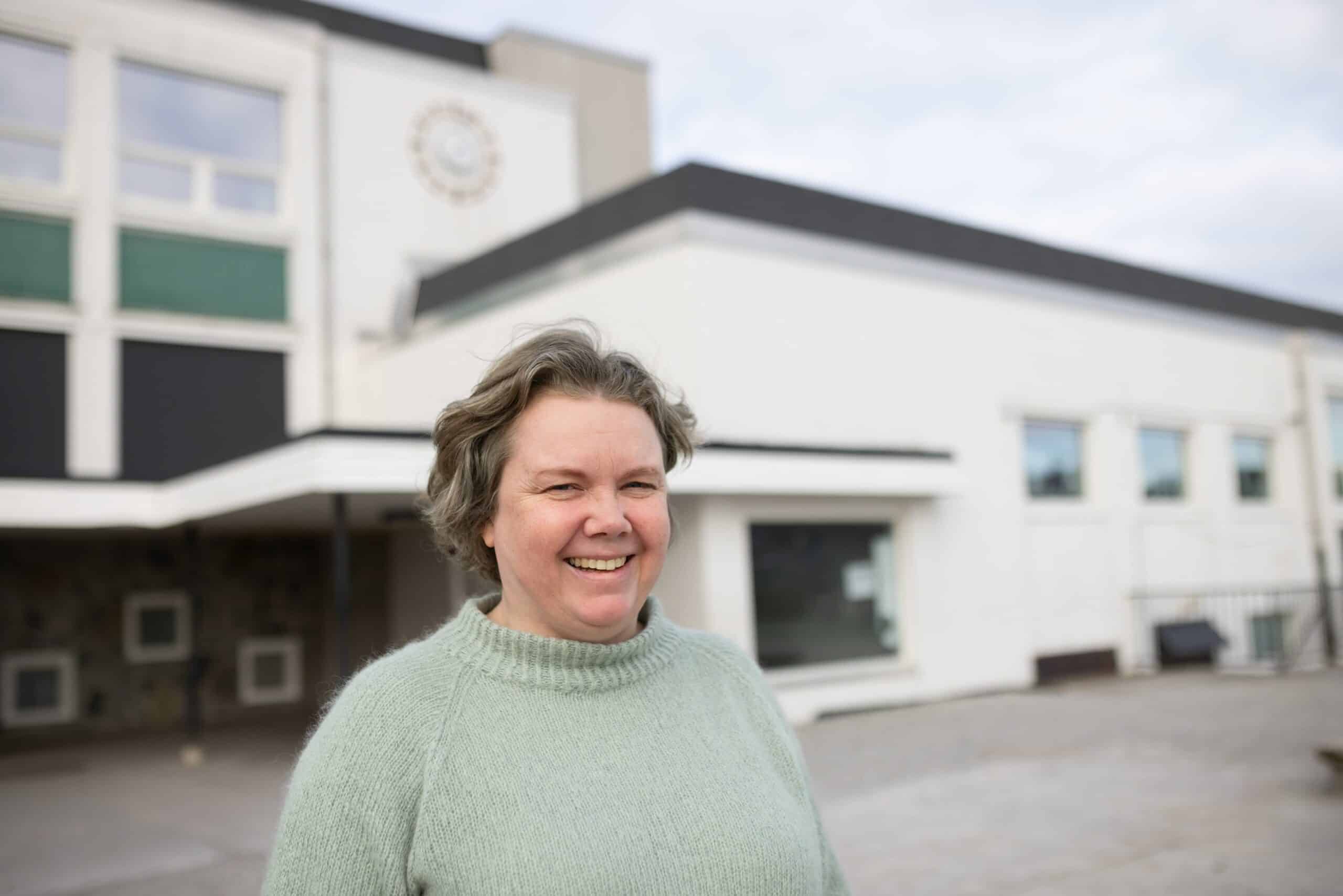 Dorthe smiler etter laseroperasjon